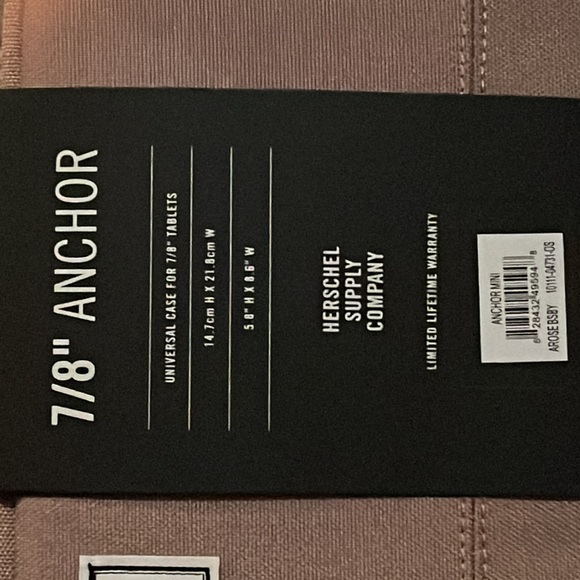 Herschel Anchor Sleeve for 7 and 8 Inch Tablet - Picture 3 of 3